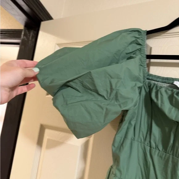 Baltic Born Green Tiered Puff Sleeve Sundress - Picture 3 of 4